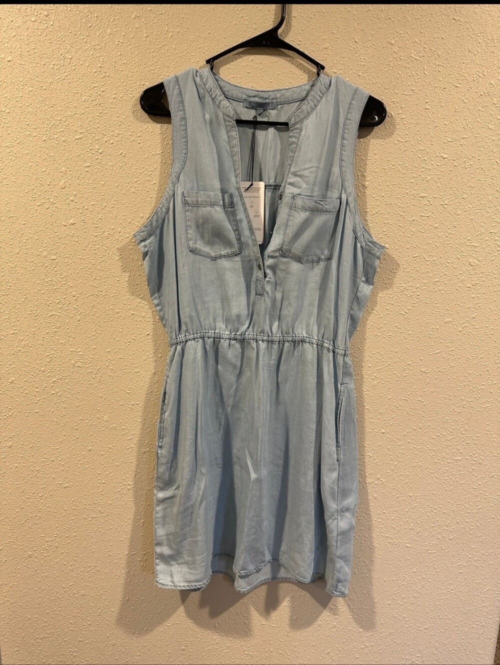 NWT Light blue Denim Mini Dress sz Large pockets button down casual comfort